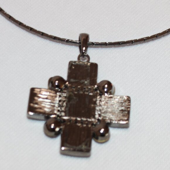 NWOT Aurora Borealis Chocker Necklace - Picture 7 of 7